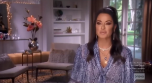 Lisa Rinna & Kyle Richards Stress Importance of Breast Cancer Screening on RHOBH (Season 9, Ep 16)